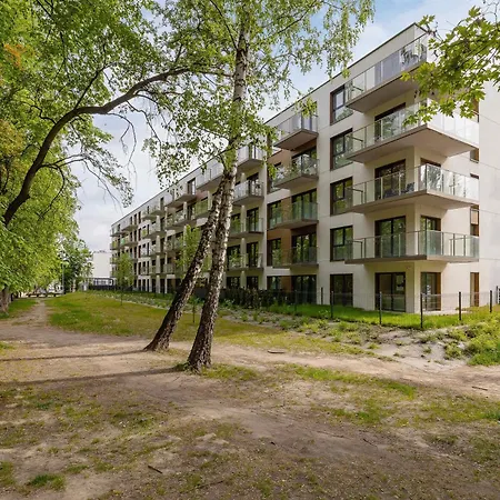 Stylish For 2 Guests With A Spacious Balcony In By Renters Апартаменты